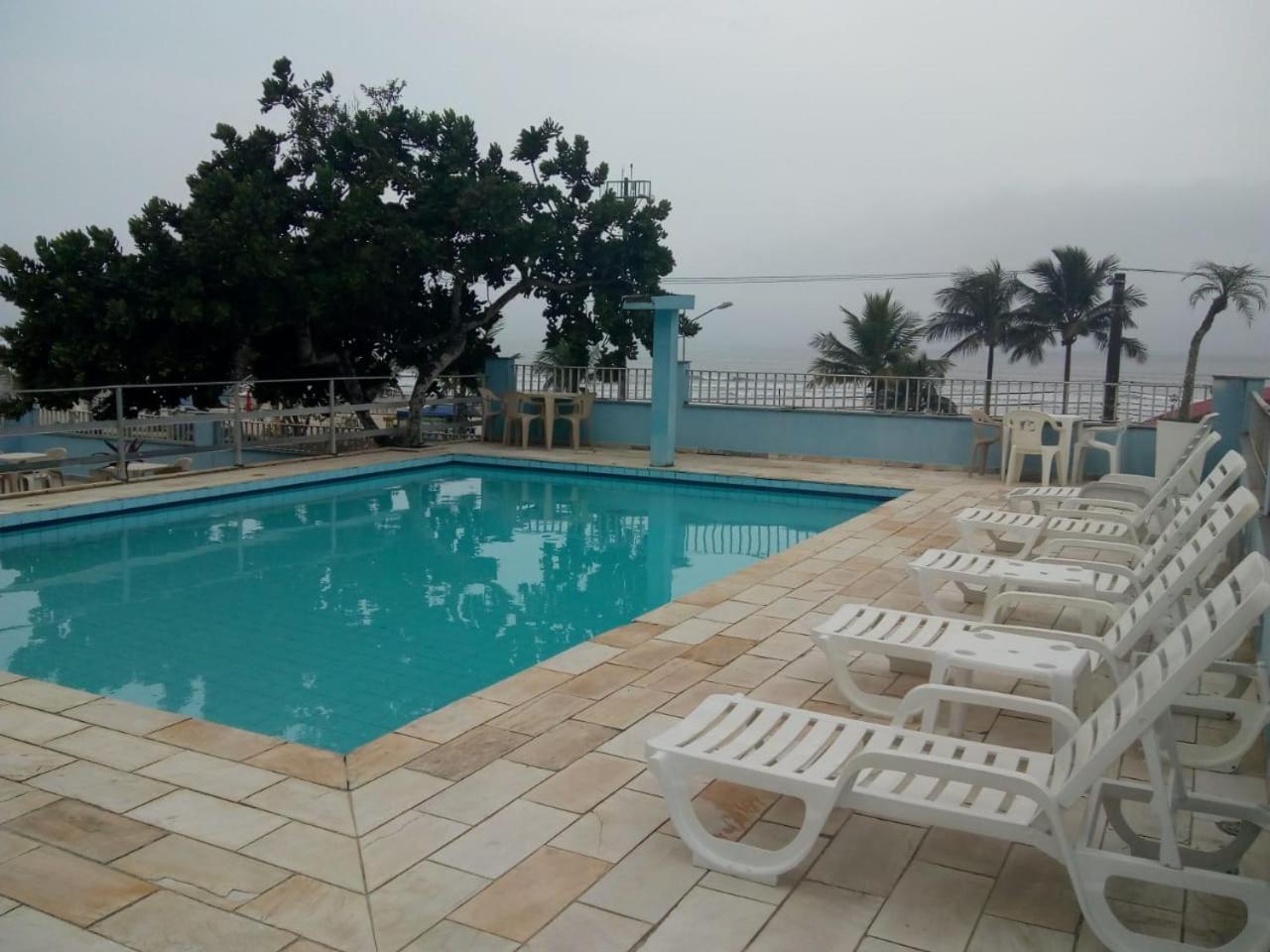 27 Praia Hotel - Frente Mar Бертиога Екстериор снимка