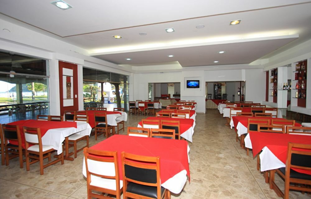 27 Praia Hotel - Frente Mar Бертиога Екстериор снимка